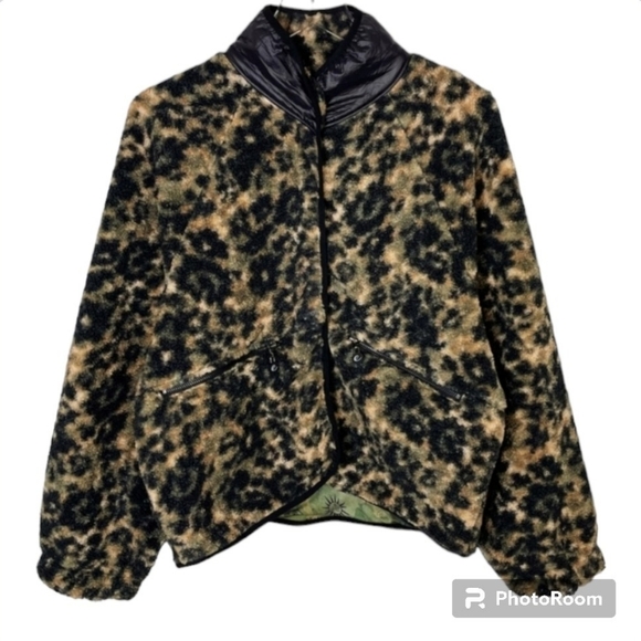 NWT Johnny Was Calme Fleece Shapra Jacket Black and Tan Floral Printed - Picture 3 of 14